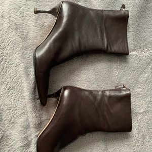 Gucci boots size 8